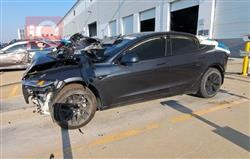 تسلا موديل 3